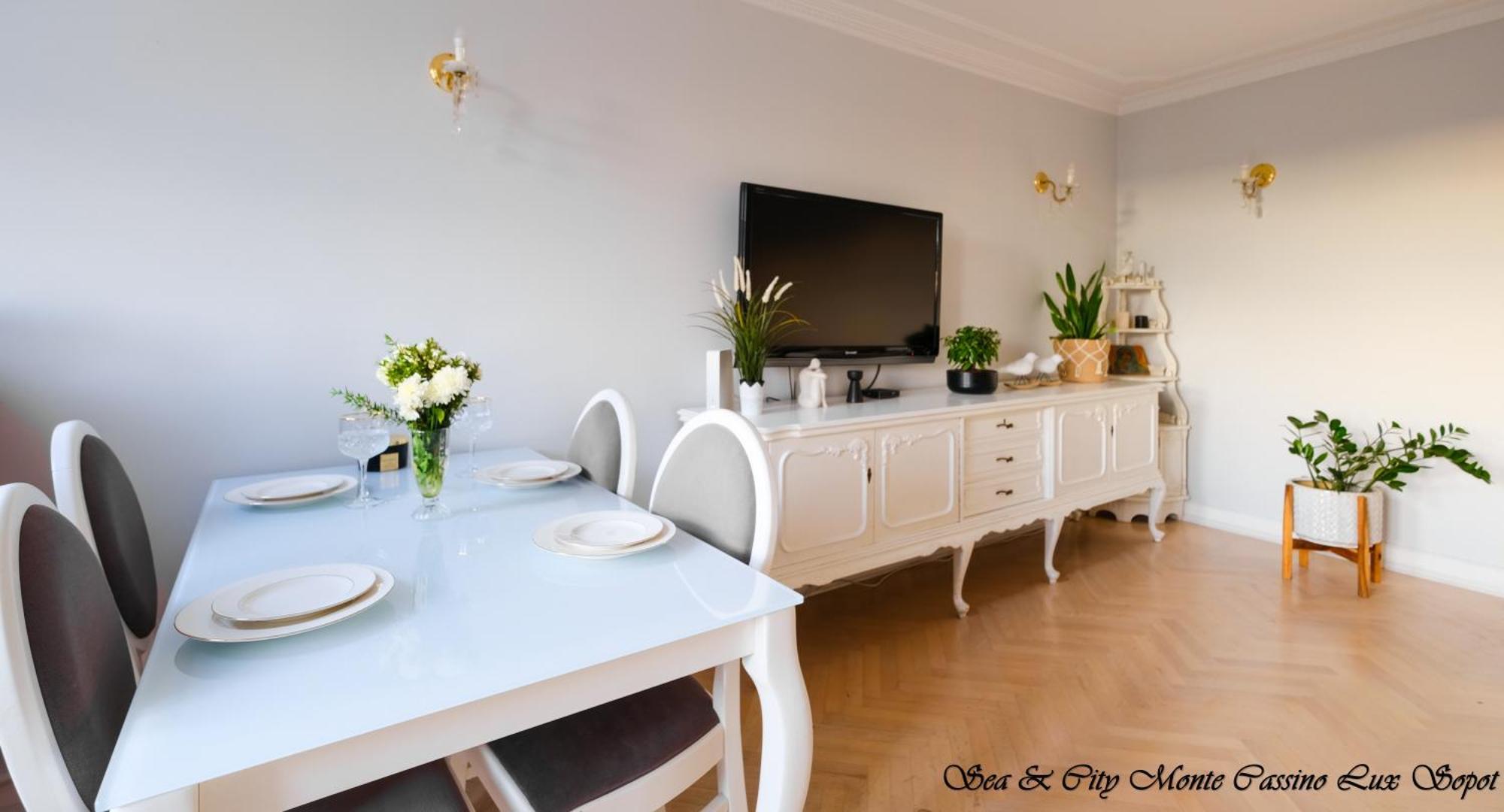 Sea & City 50 M Monte Casinno 100 M Beach Apartments Lux Σόποτ Εξωτερικό φωτογραφία